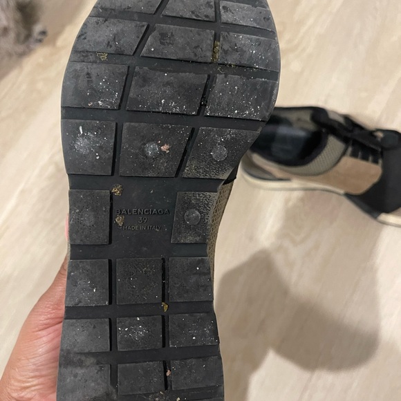 Balanciaga women’s sneakers - Picture 4 of 7